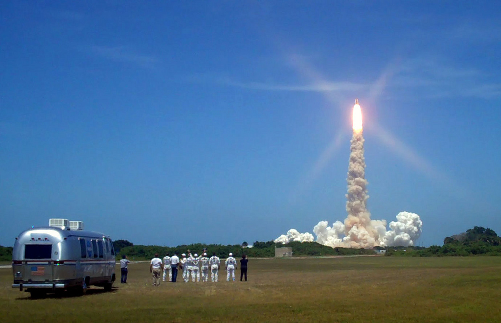 launch photo